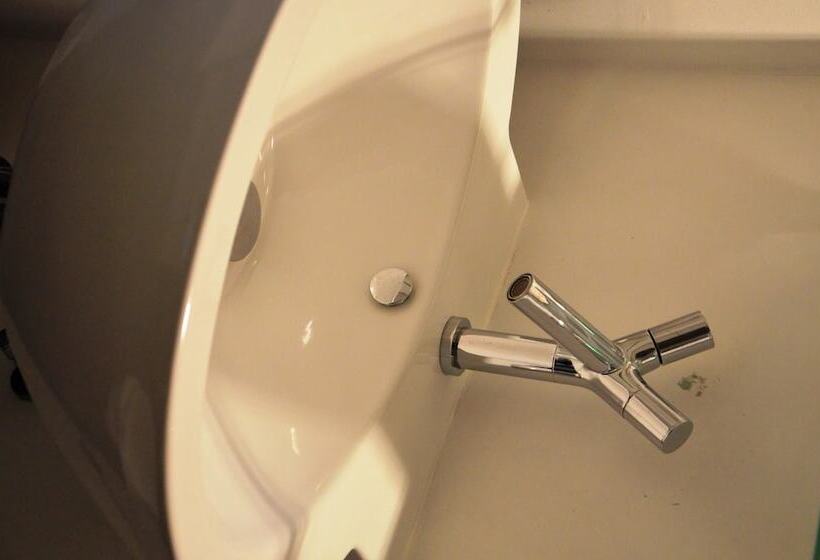 Saint Sauveur By Wp Hotels