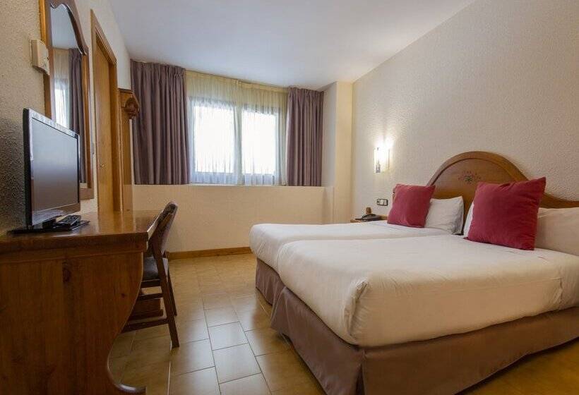 هتل Sant Gothard by Nexta