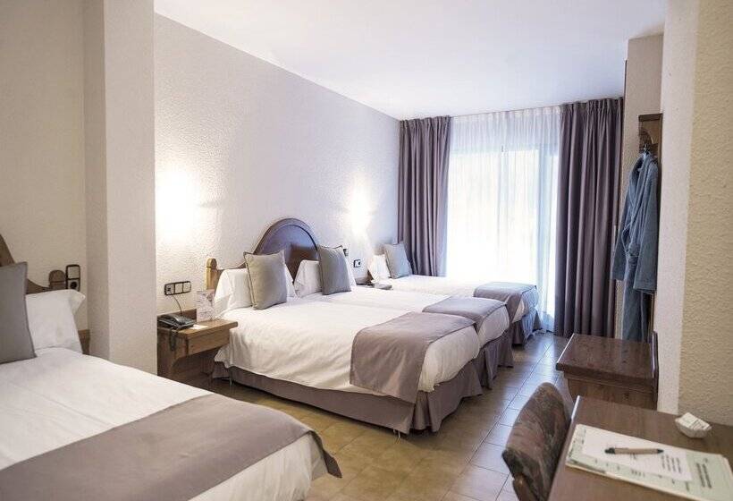 هتل Sant Gothard by Nexta