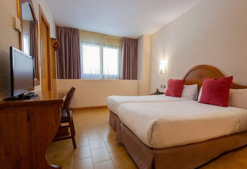 هتل Sant Gothard by Nexta