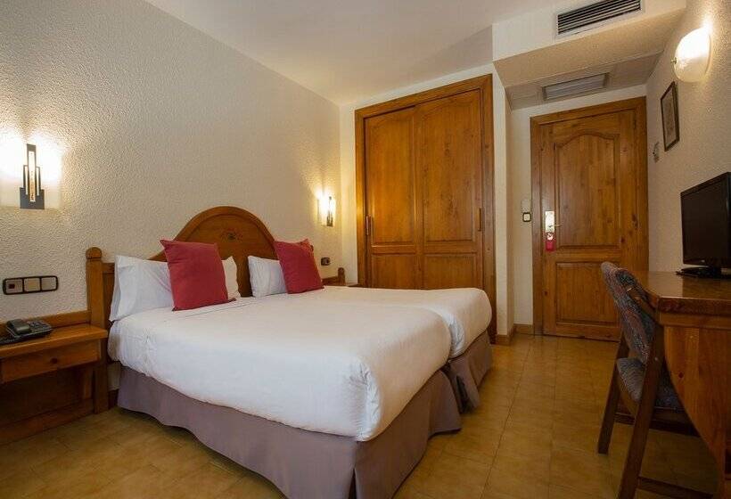 هتل Sant Gothard by Nexta