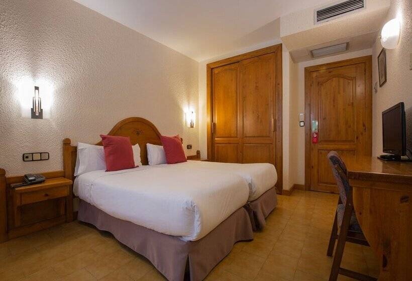 هتل Sant Gothard by Nexta