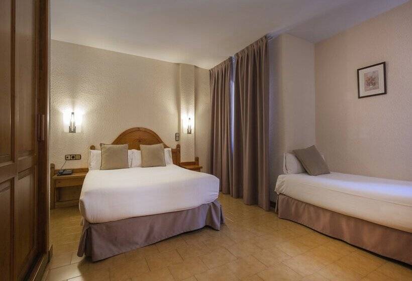 هتل Sant Gothard by Nexta