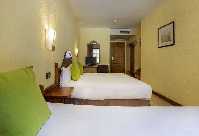 هتل Sant Gothard by Nexta