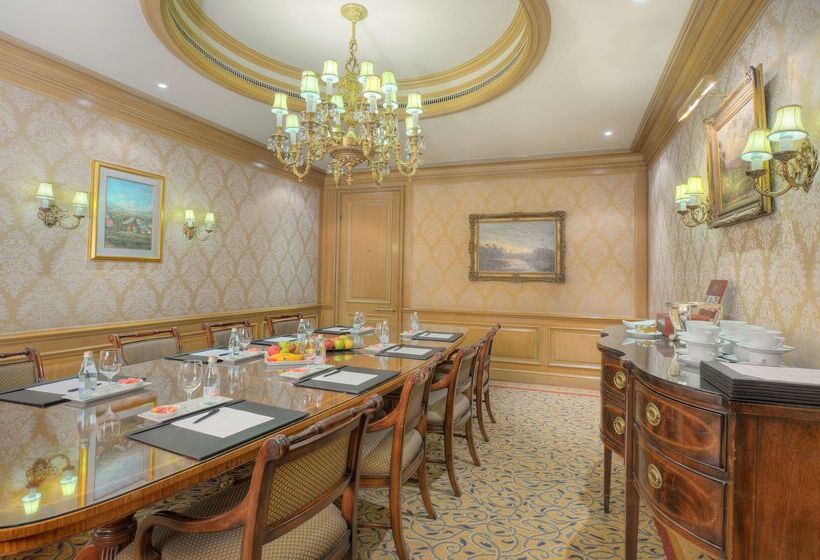 هتل Sir Stamford Circular Quay