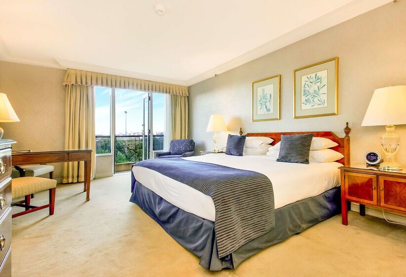 هتل Sir Stamford Circular Quay