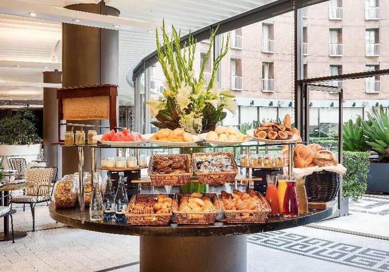 هتل Sofitel Sydney Wentworth