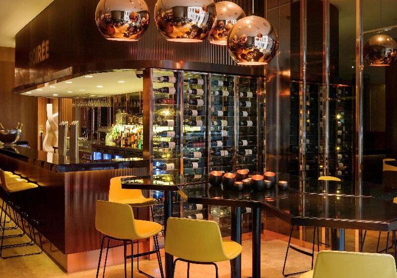 هتل Sofitel Sydney Wentworth