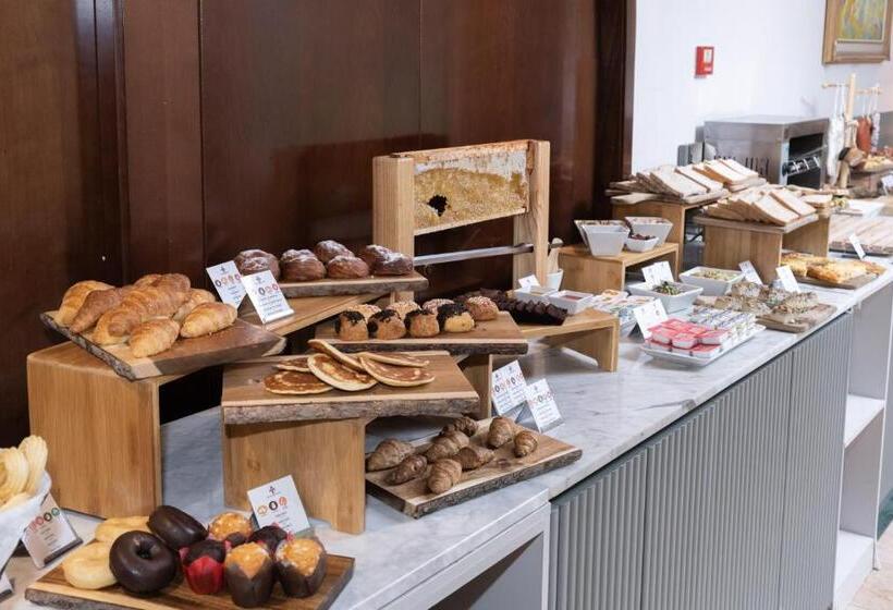 هتل Spa Termes Carlemany