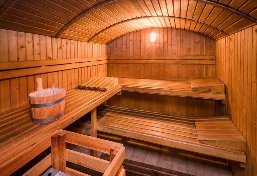 هتل Spa Termes Carlemany