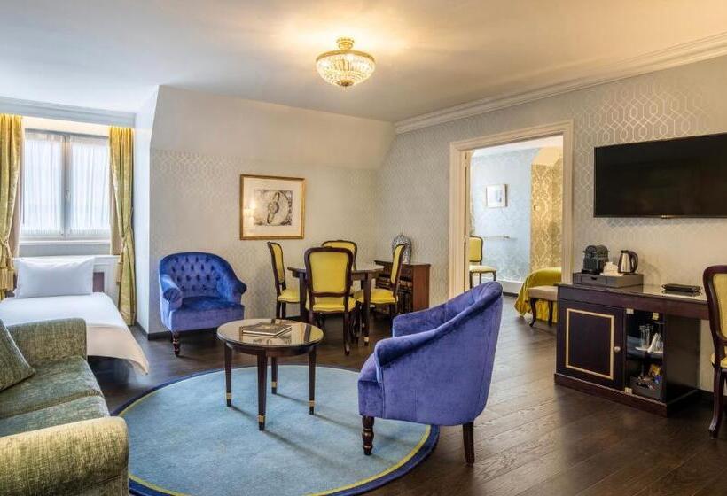 Stanhope Hotel By Thon Hotels