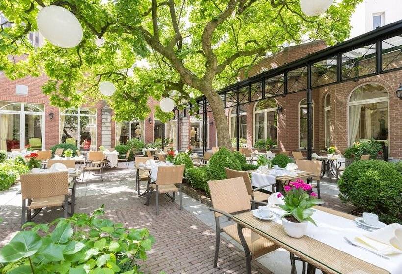 Stanhope Hotel By Thon Hotels