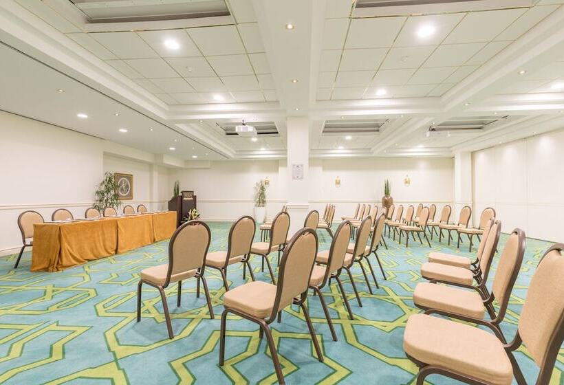 Stanhope Hotel By Thon Hotels