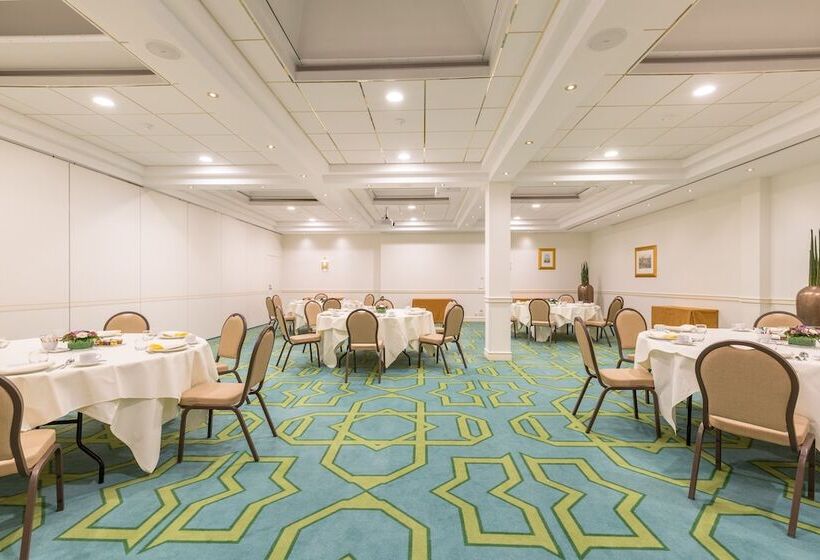 Stanhope Hotel By Thon Hotels