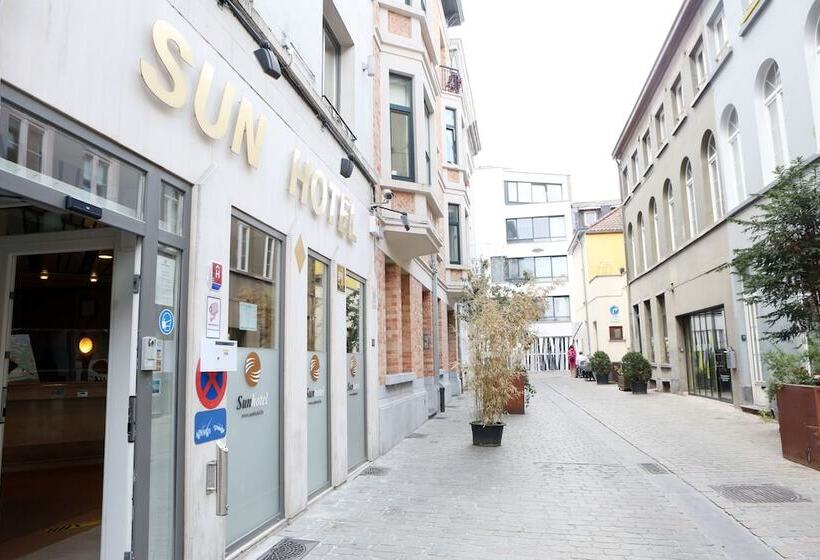 Hotel Sun
