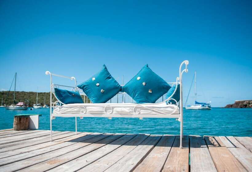 Отель The Inn At English Harbour