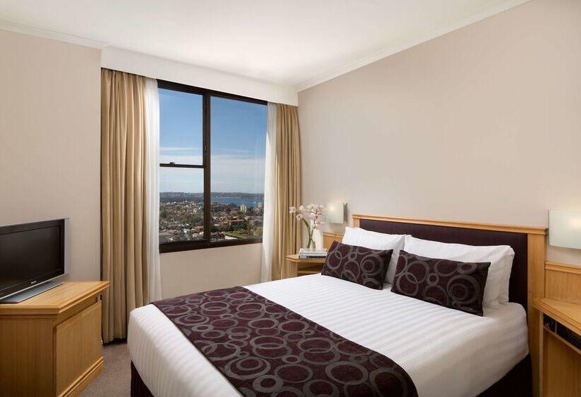 هتل Rydges North Sydney