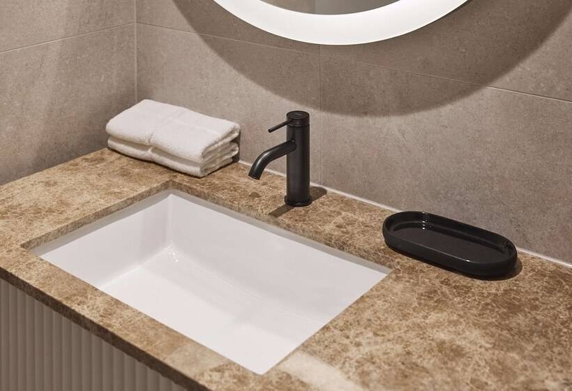 هتل Rydges North Sydney