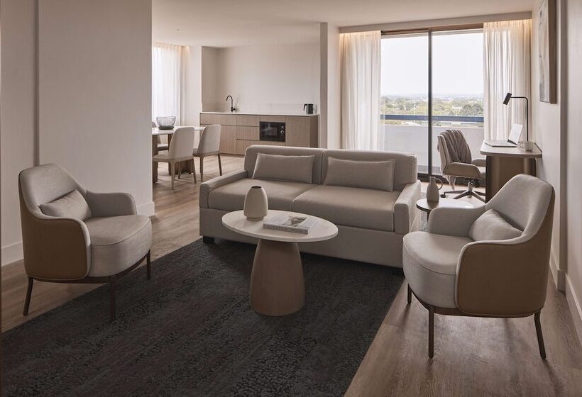 هتل Rydges North Sydney