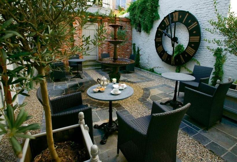 Отель The Pand   Charming Boutique