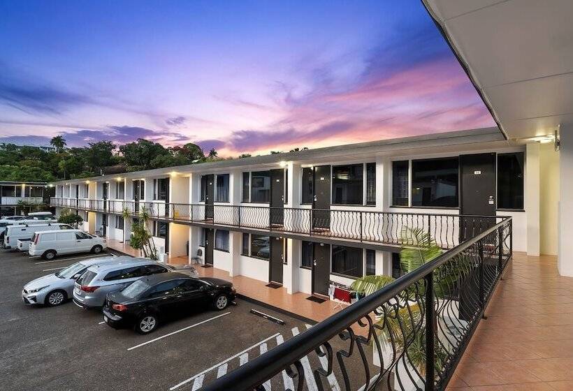 酒店 The Robert Towns