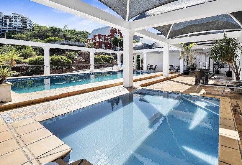 酒店 The Robert Towns