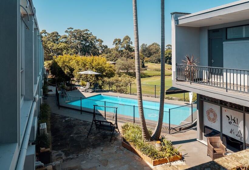 בית מלון כפרי The Select Inn Ryde