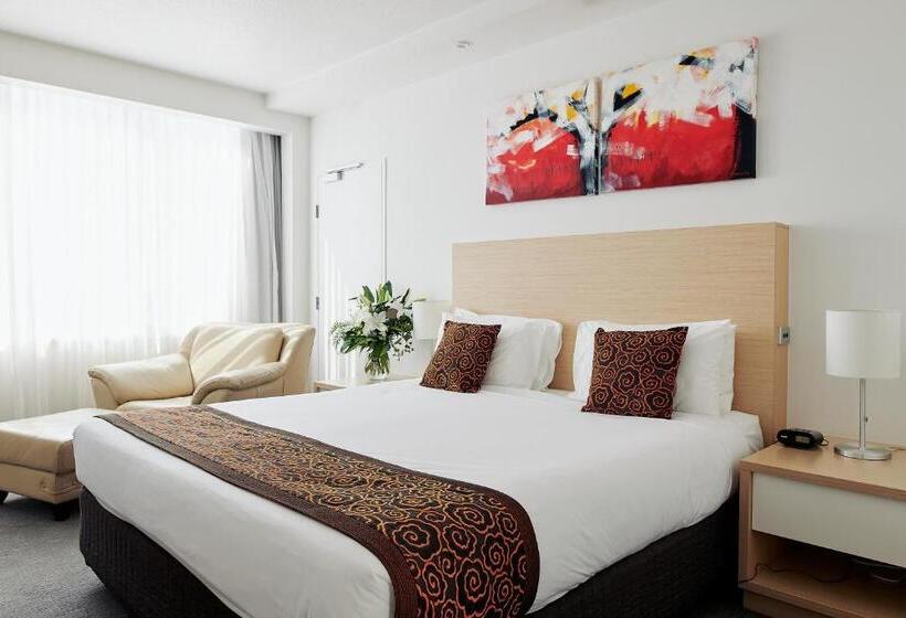 Отель The Ville Resort Casino