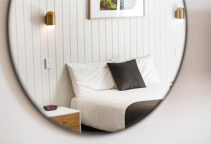 هتل The Wine Vine