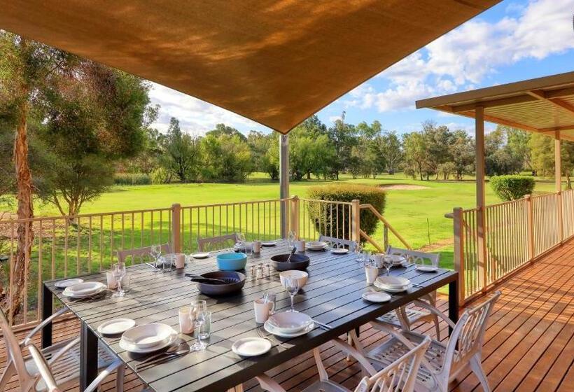 בית מלון כפרי Tooleybuc Club Motor Inn