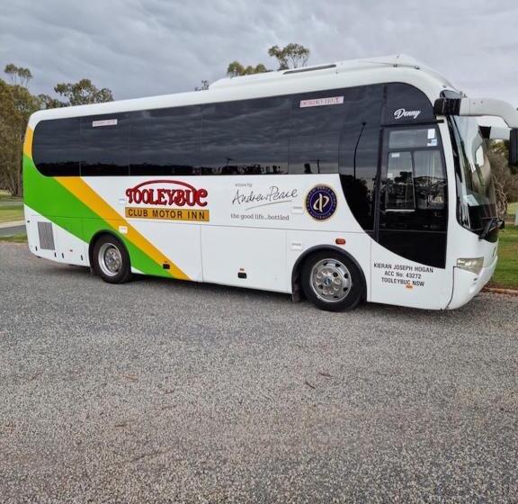 בית מלון כפרי Tooleybuc Club Motor Inn