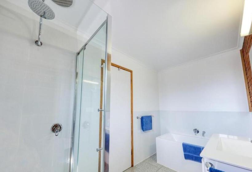 בית מלון כפרי Tooleybuc Club Motor Inn