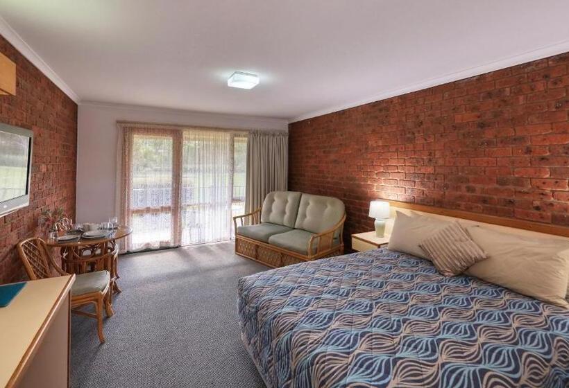 בית מלון כפרי Tooleybuc Club Motor Inn