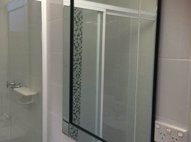 فندق Town House Motor Inn