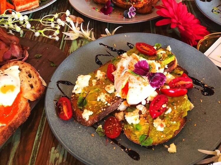 فندق Veriu Central