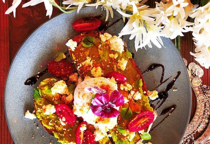 فندق Veriu Central