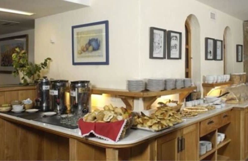 בית מלון כפרי Y Cabanas Le Village