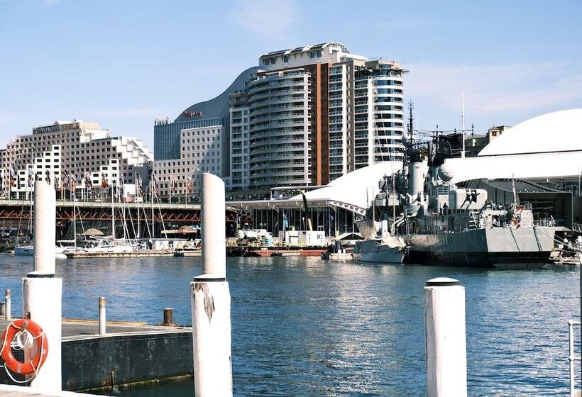 Metro Apartments On Darling Harbour
