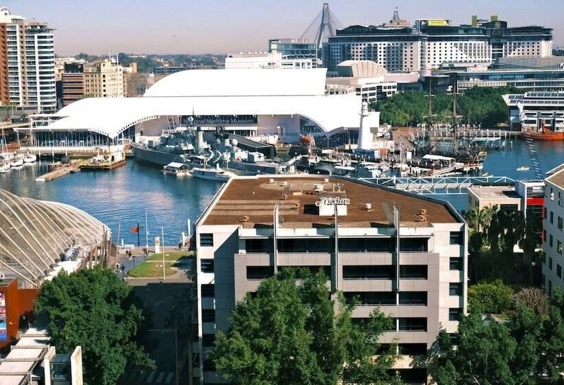 Metro Apartments On Darling Harbour