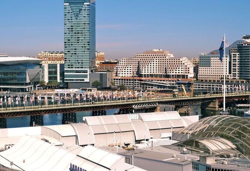 Metro Apartments On Darling Harbour