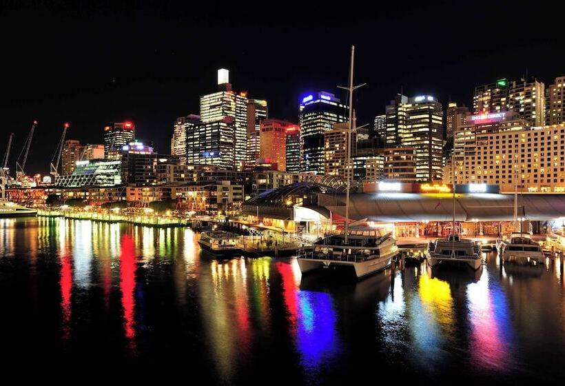 Metro Apartments On Darling Harbour