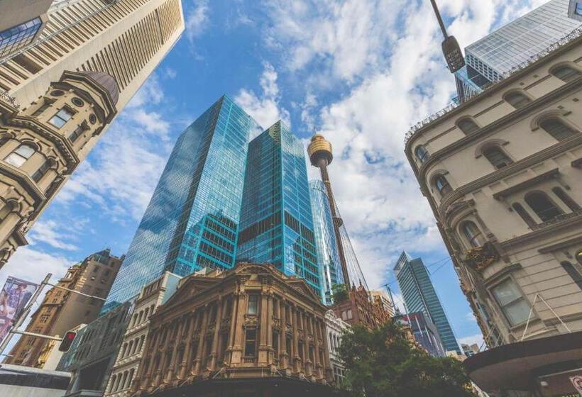 Metro Apartments On King