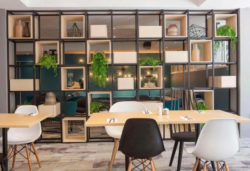 Metro Aspire Hotel Sydney