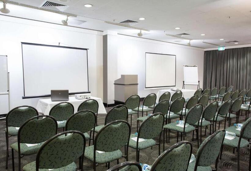 Metro Aspire Hotel Sydney