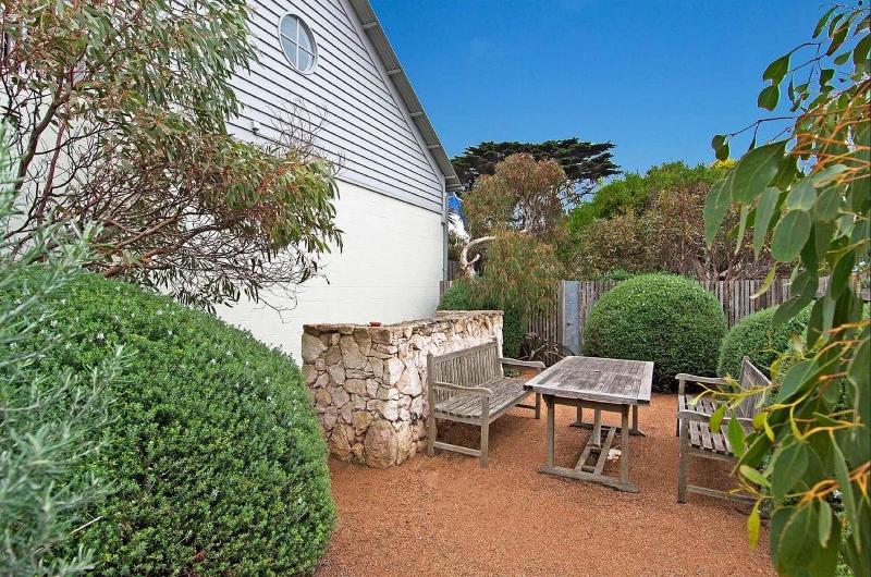 فندق على الطريق Oceanic Apartments Sorrento