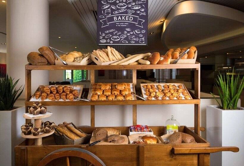 Novotel Brussels Airport