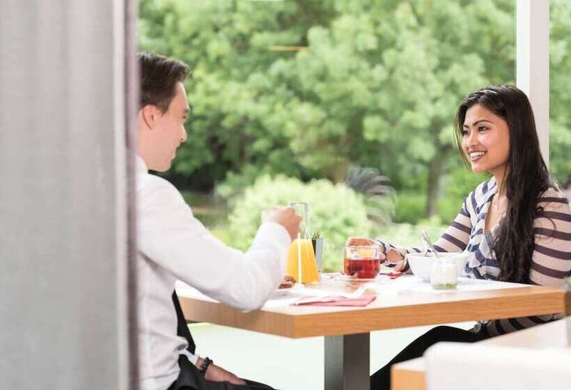 Novotel Brussels Airport