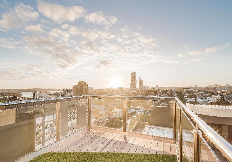 Oaks Sydney Hyde Park Suites