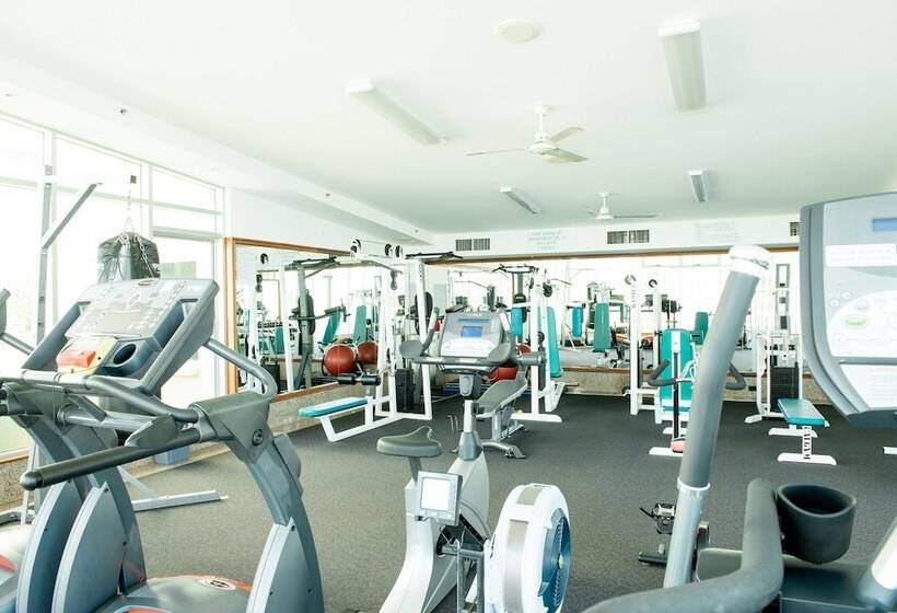 Paradise Centre Apartments