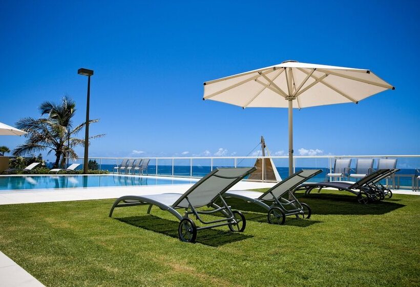 Paradise Centre Apartments